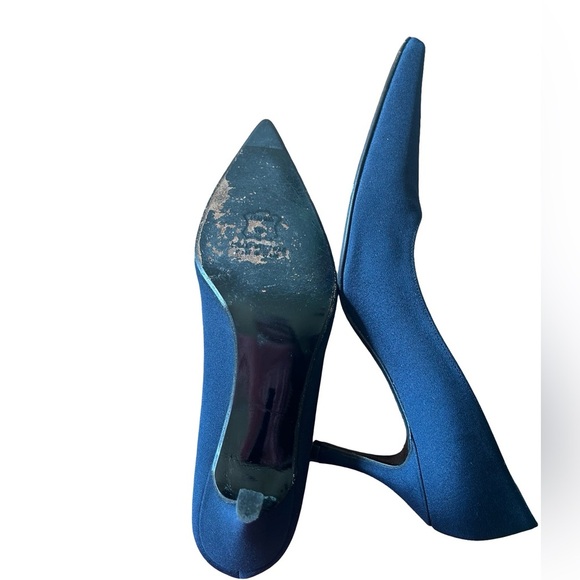 Stuart Weitzman Women’s Size 8 Navy Blue Satin Kitten Heel Shoes - Picture 3 of 12